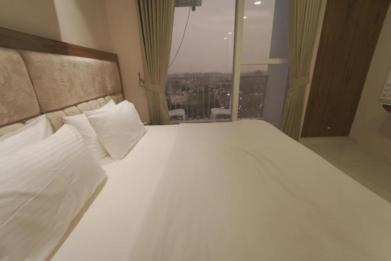 Apartment Myst Luxury Stays Zirakpur India