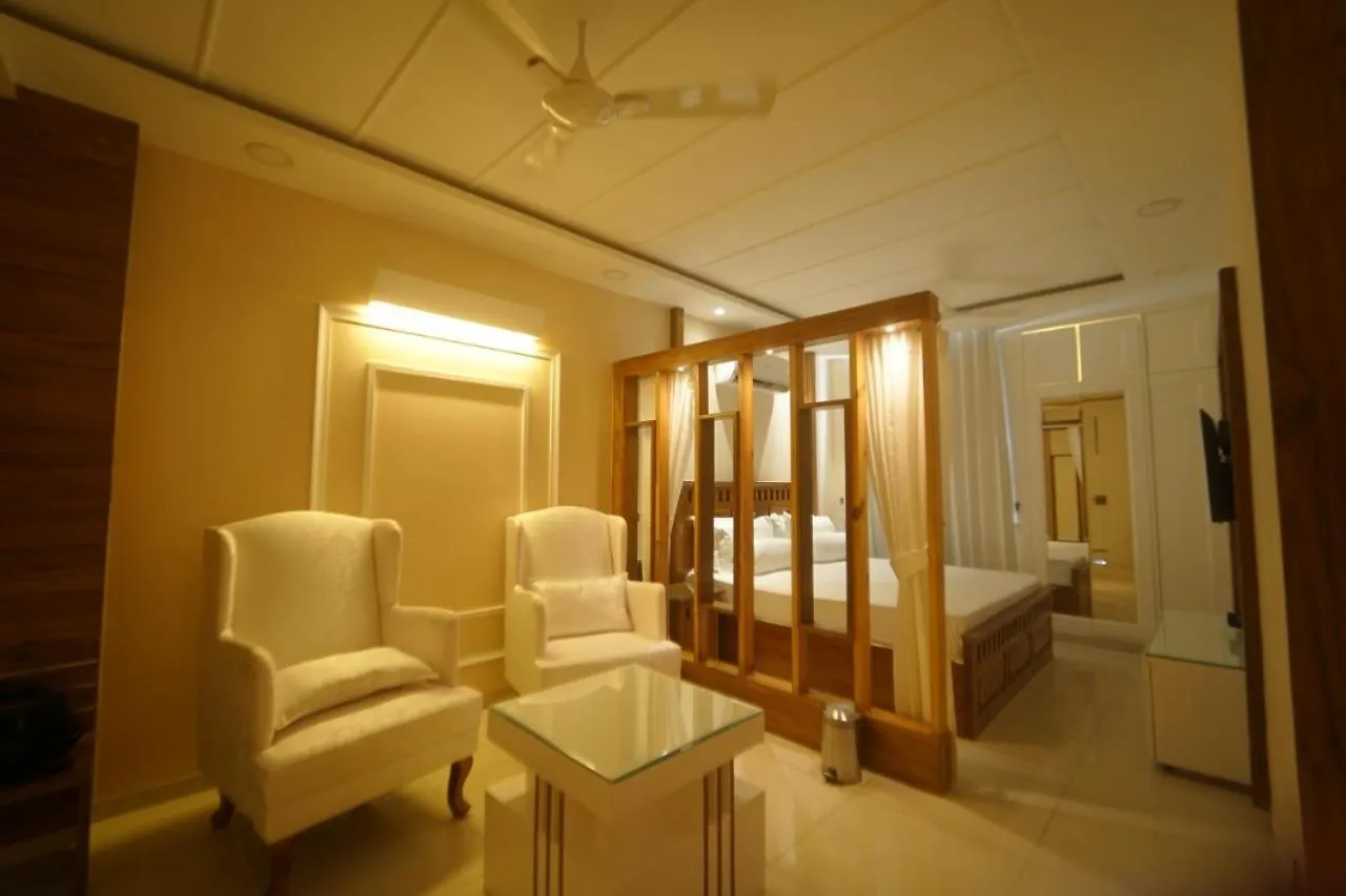 Apartment Myst Luxury Stays Zirakpur