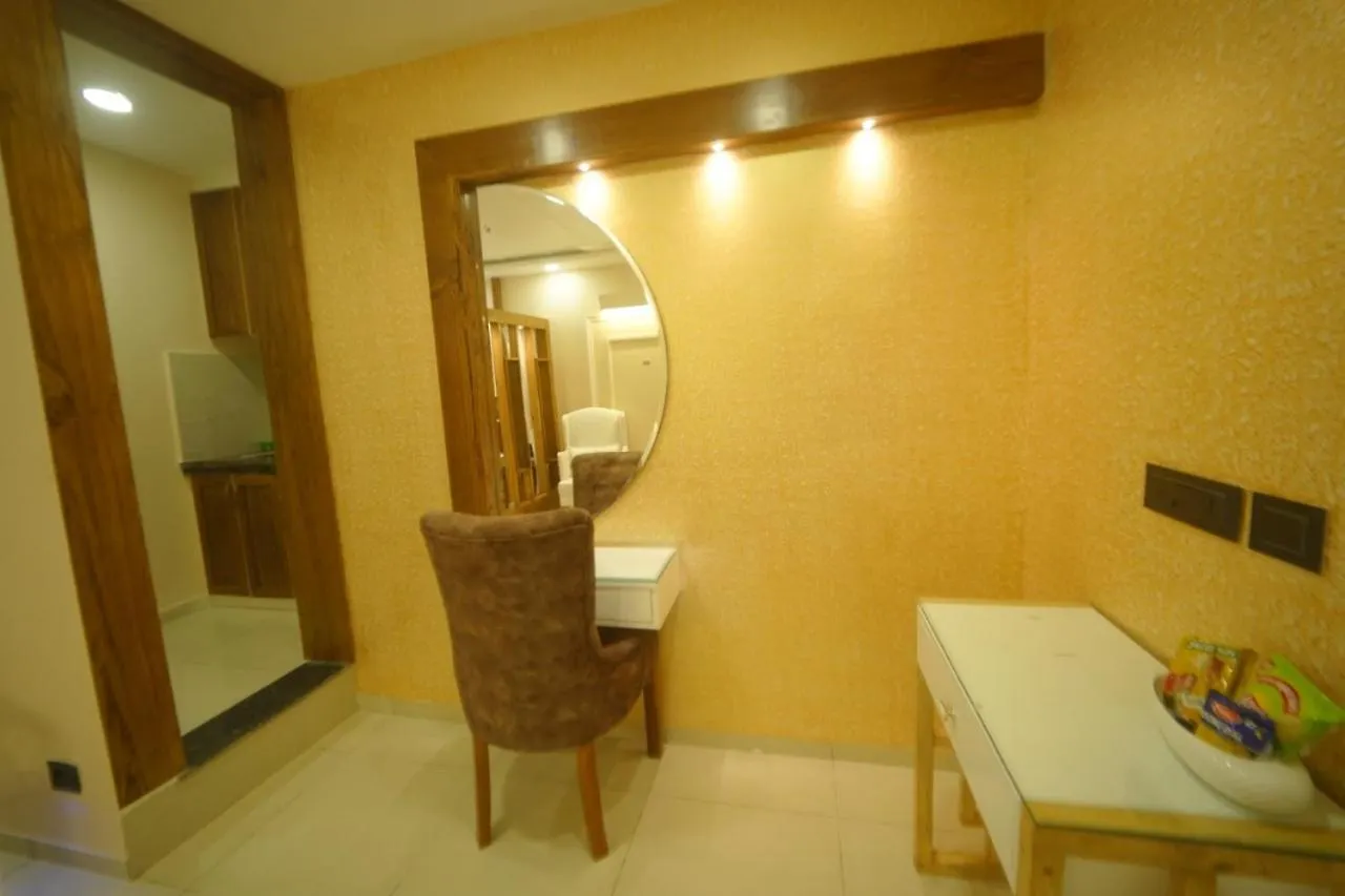Myst Luxury Stays Zirakpur Apartment