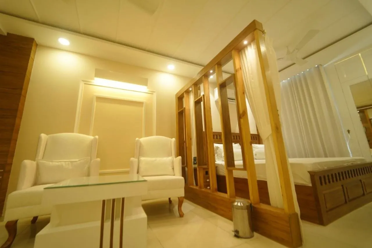 Myst Luxury Stays Zirakpur Apartment